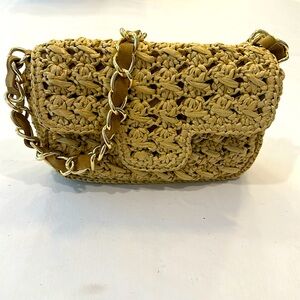 NEW Caterina Bertini raffia shoulder bag with gold chain strap!